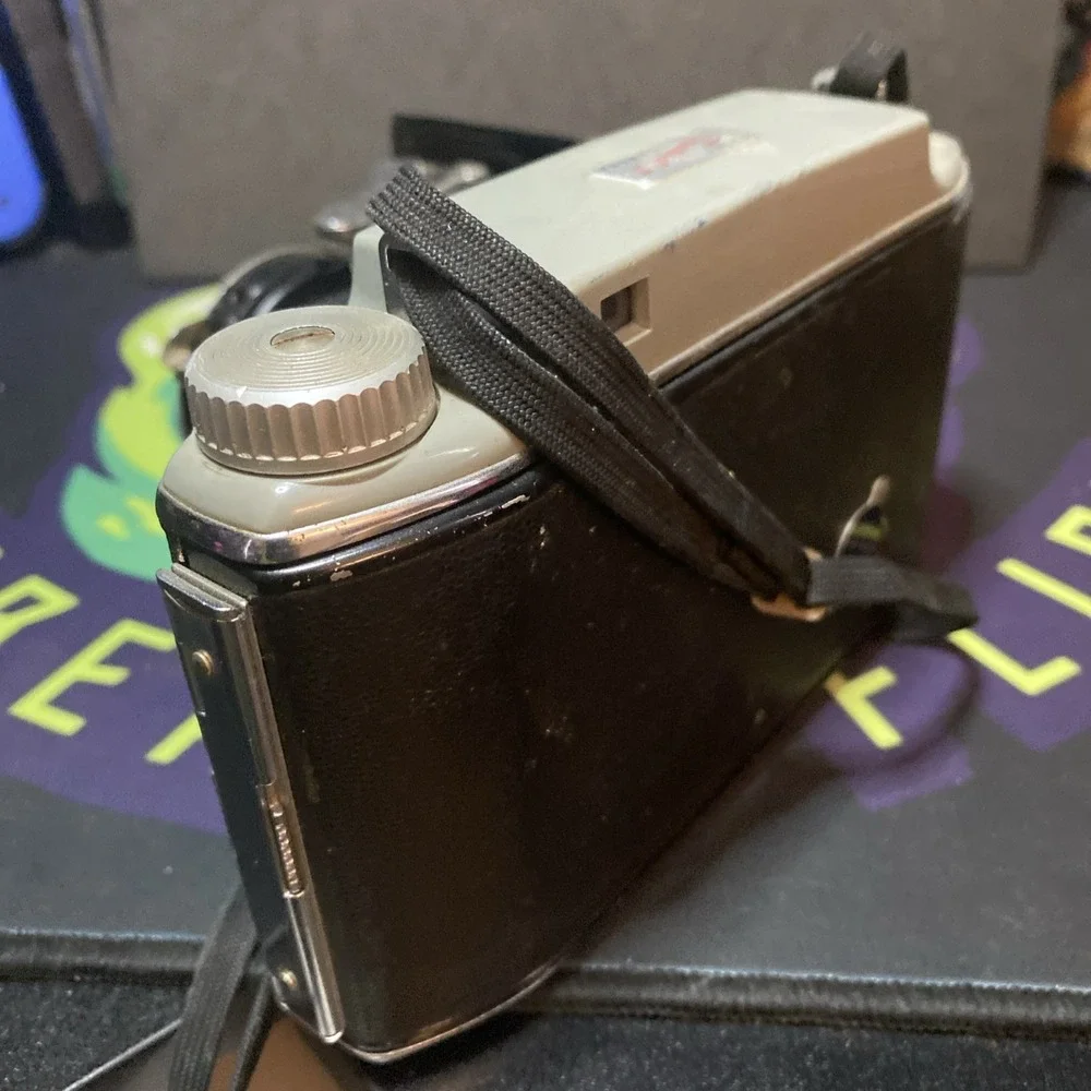 Vintage Kodak Tourist II Bellows Film Camera Nice B2
